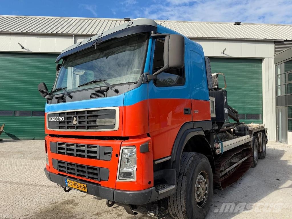 Terberg FM1350-WDGL Hooklift - Crane Vrachtwagen met containersysteem