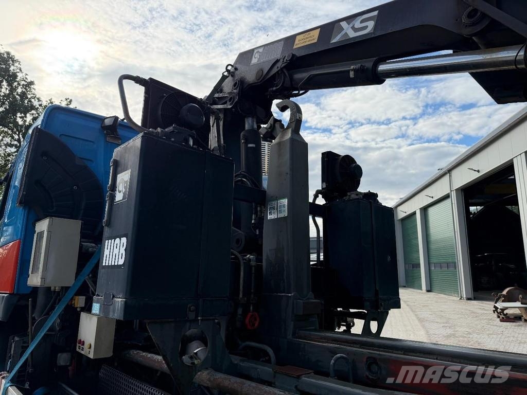 Terberg FM1350-WDGL Hooklift - Crane Vrachtwagen met containersysteem