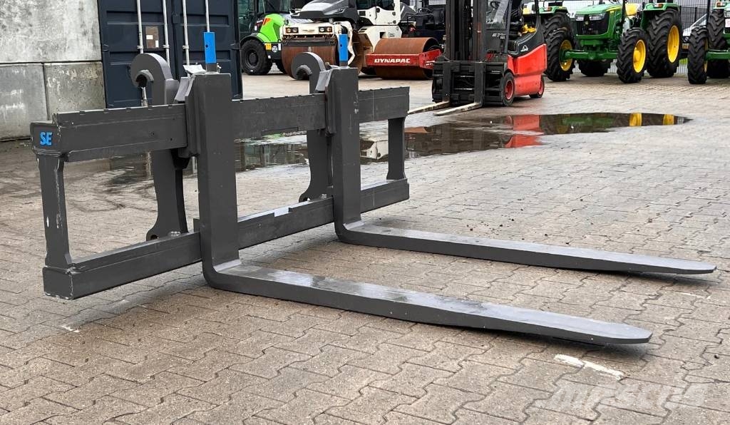 SE Equipment Volvo Palletframe - Palletforks - Palettengabeln Uñas para carretilla