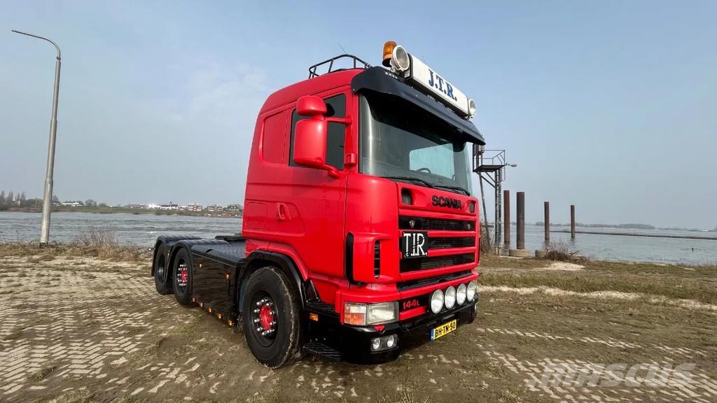 Scania R144-460 V8 Showtruck | origineel NL | handgeschak 中古トラクターヘッド | トレーラーヘッド
