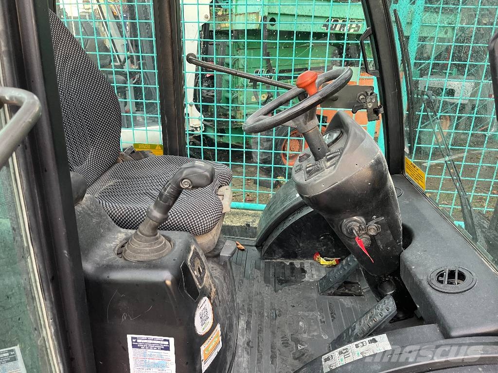 Ausa C250HLE 4WD V-4226 IO Vanterenski viljuškar