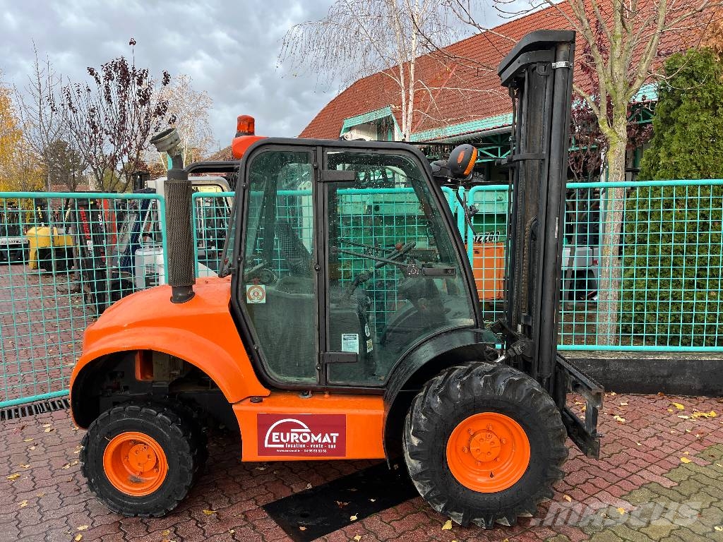 Ausa C250HLE 4WD V-4226 IO Vanterenski viljuškar