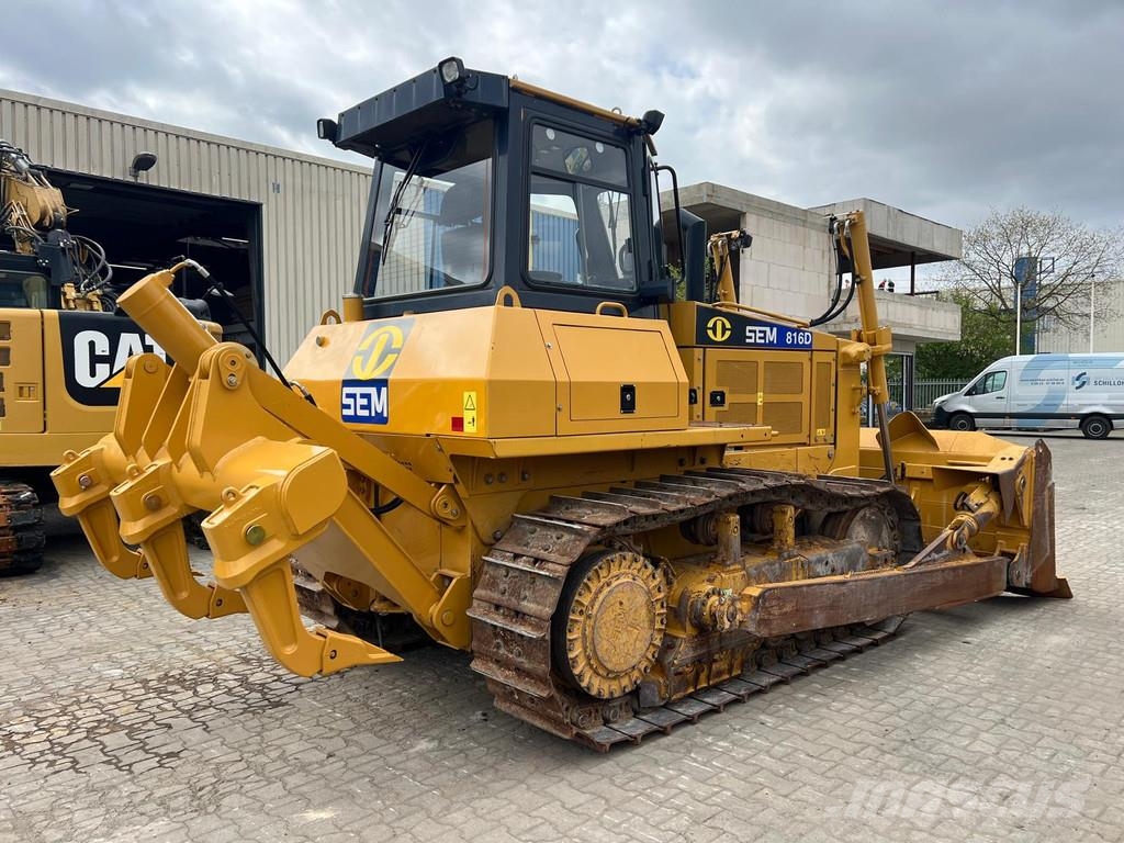 SEM 816D . بلدوزرات مجنزرة