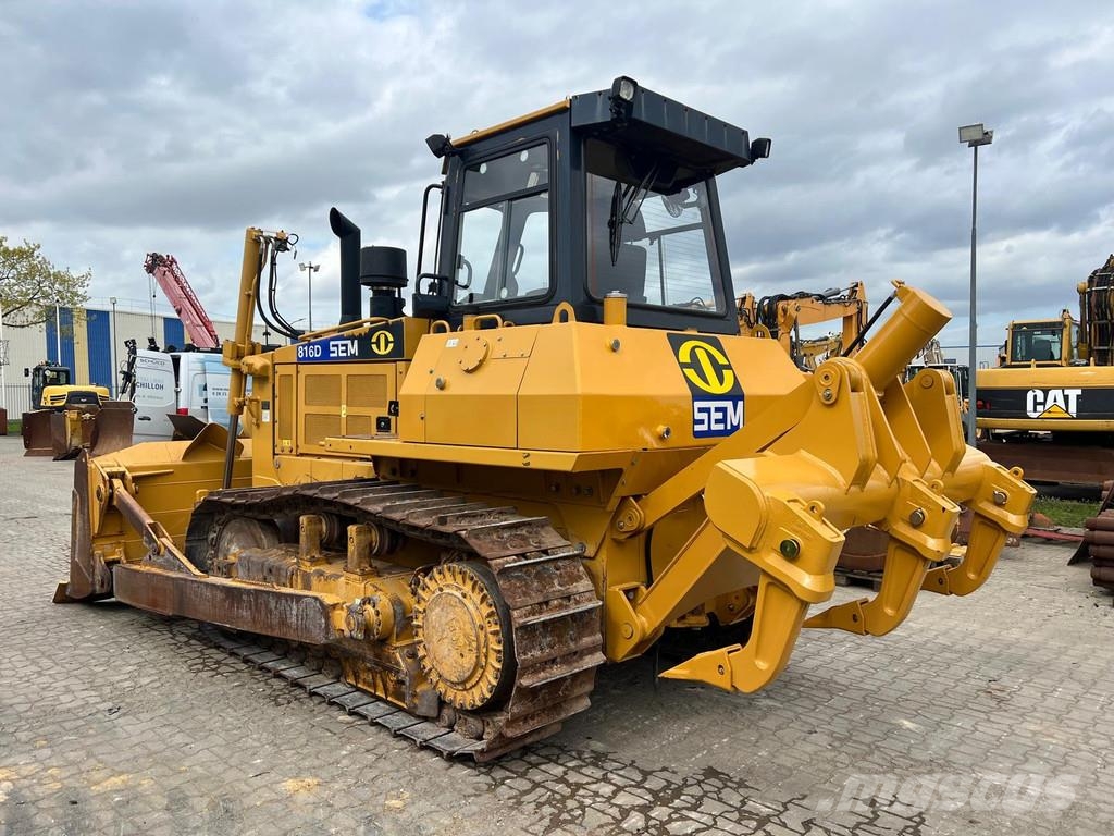SEM 816D . بلدوزرات مجنزرة