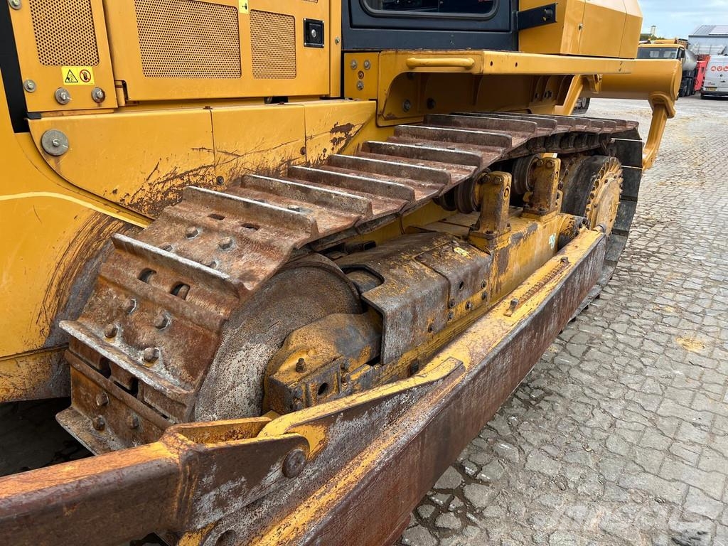 SEM 816D . بلدوزرات مجنزرة