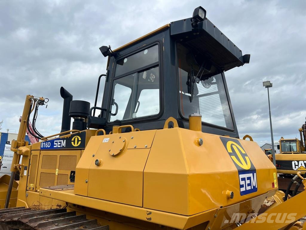 SEM 816D . بلدوزرات مجنزرة