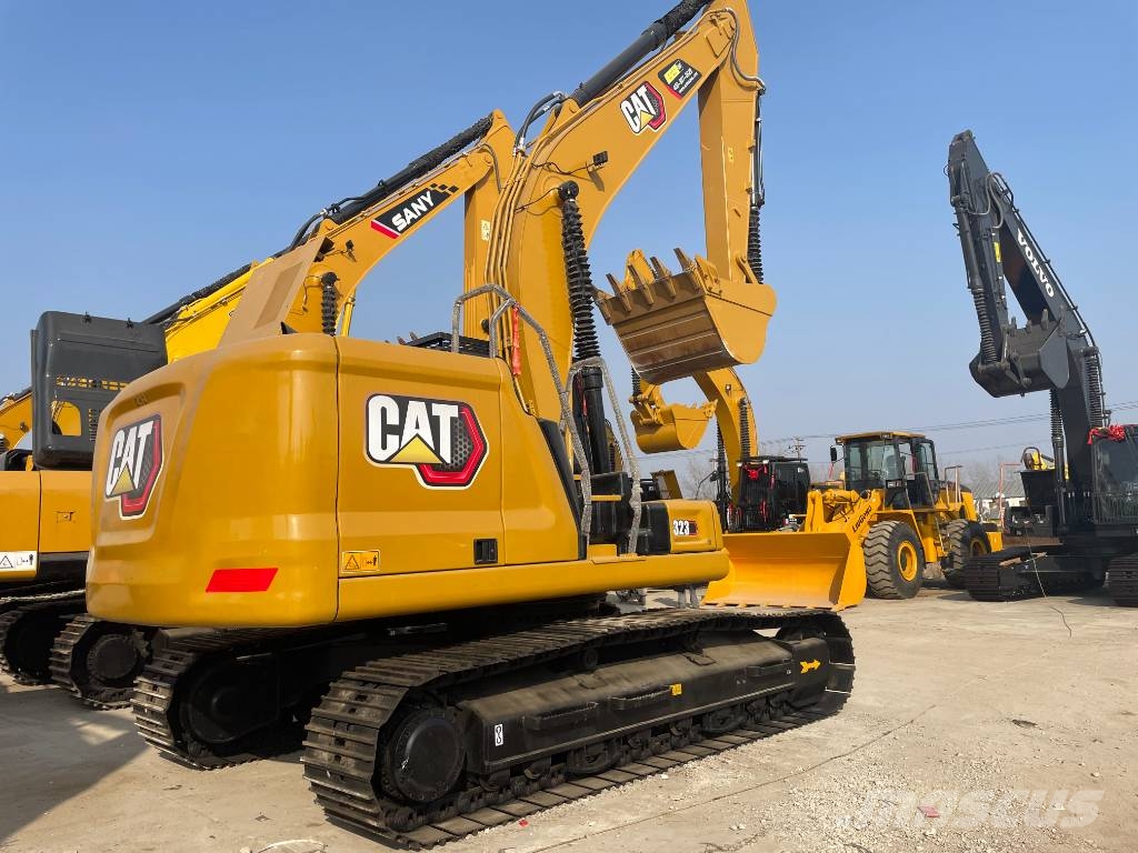 CAT 323 Crawler excavators