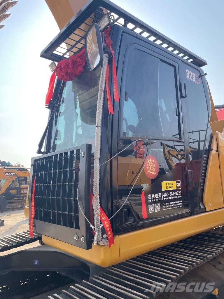 CAT 323 Crawler excavators