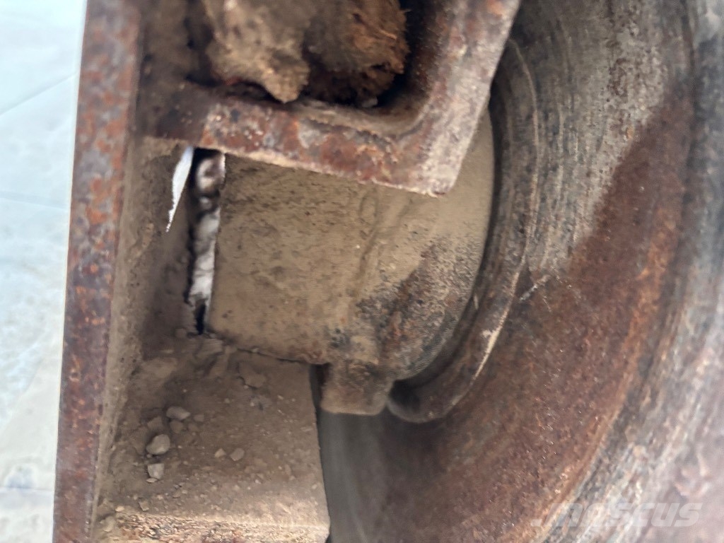 Hitachi ZX 210 LC-5 Excavadoras de cadenas
