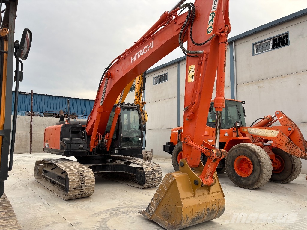 Hitachi ZX 210 LC-5 Excavadoras de cadenas