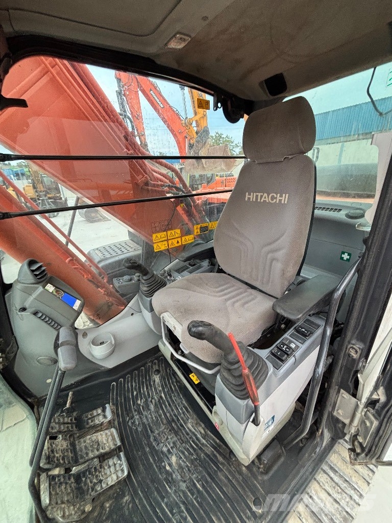 Hitachi ZX 210 LC-5 Excavadoras de cadenas