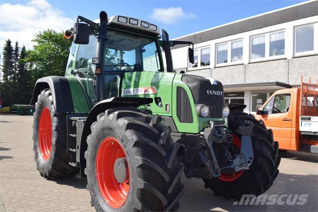 Fendt 714 Vario TMS Τρακτέρ