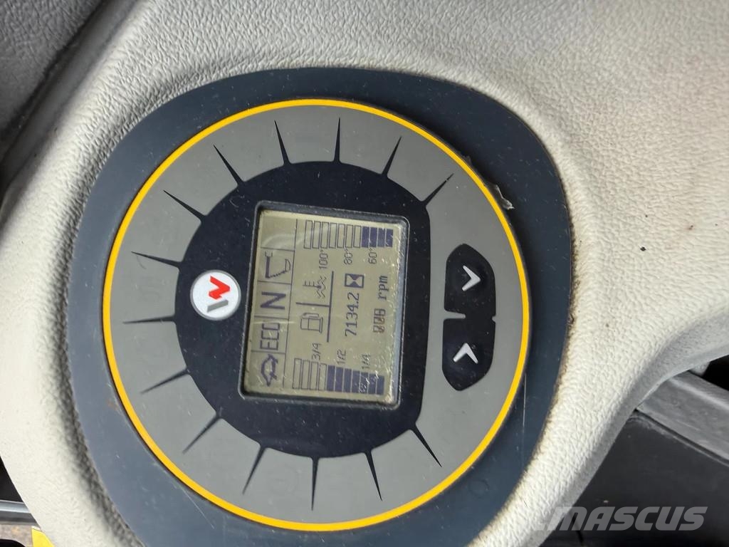 Wacker Neuson EW100 حفارات بعجل