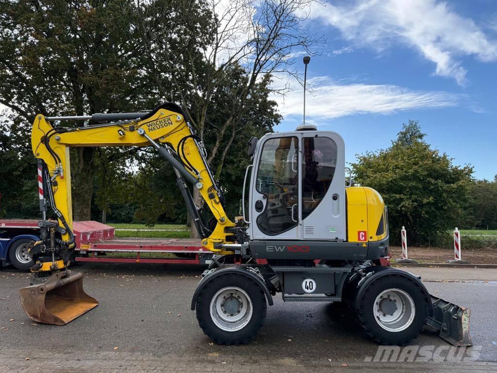 Wacker Neuson EW100 حفارات بعجل