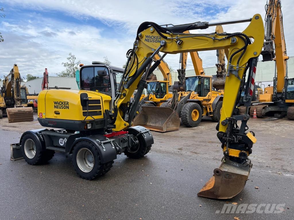 Wacker Neuson EW100 حفارات بعجل