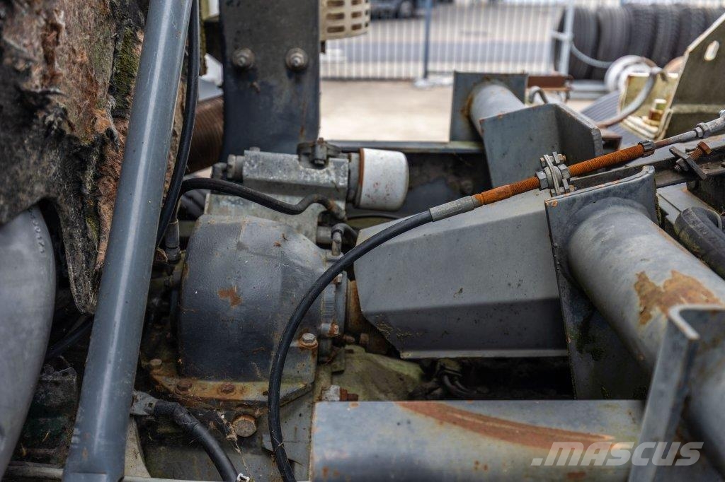 Volvo FM12 380+MANUAL+BIG AXLES+LIEBHERR Camiones de concreto
