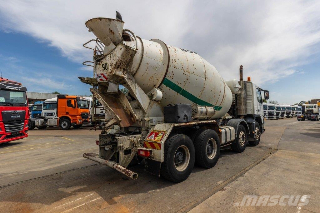 Volvo FM12 380+MANUAL+BIG AXLES+LIEBHERR Camiones de concreto