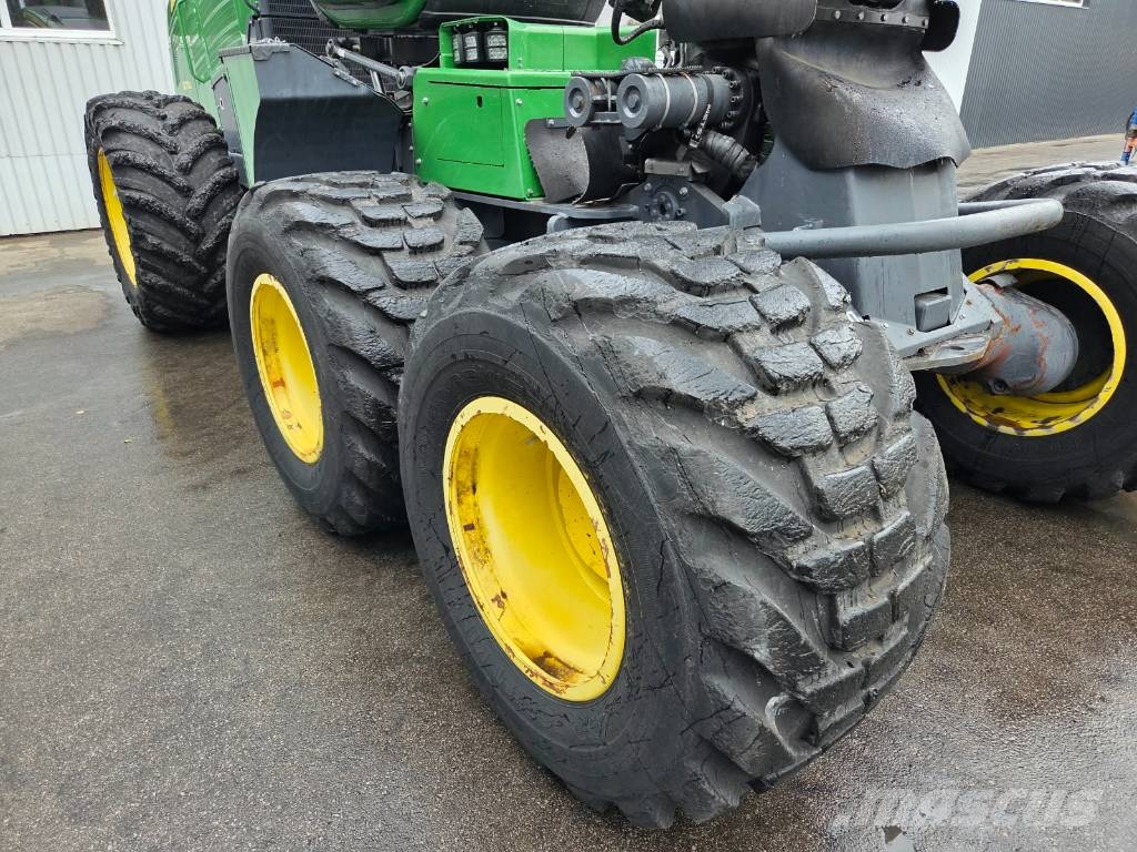 John Deere 1270 G Abatteuse