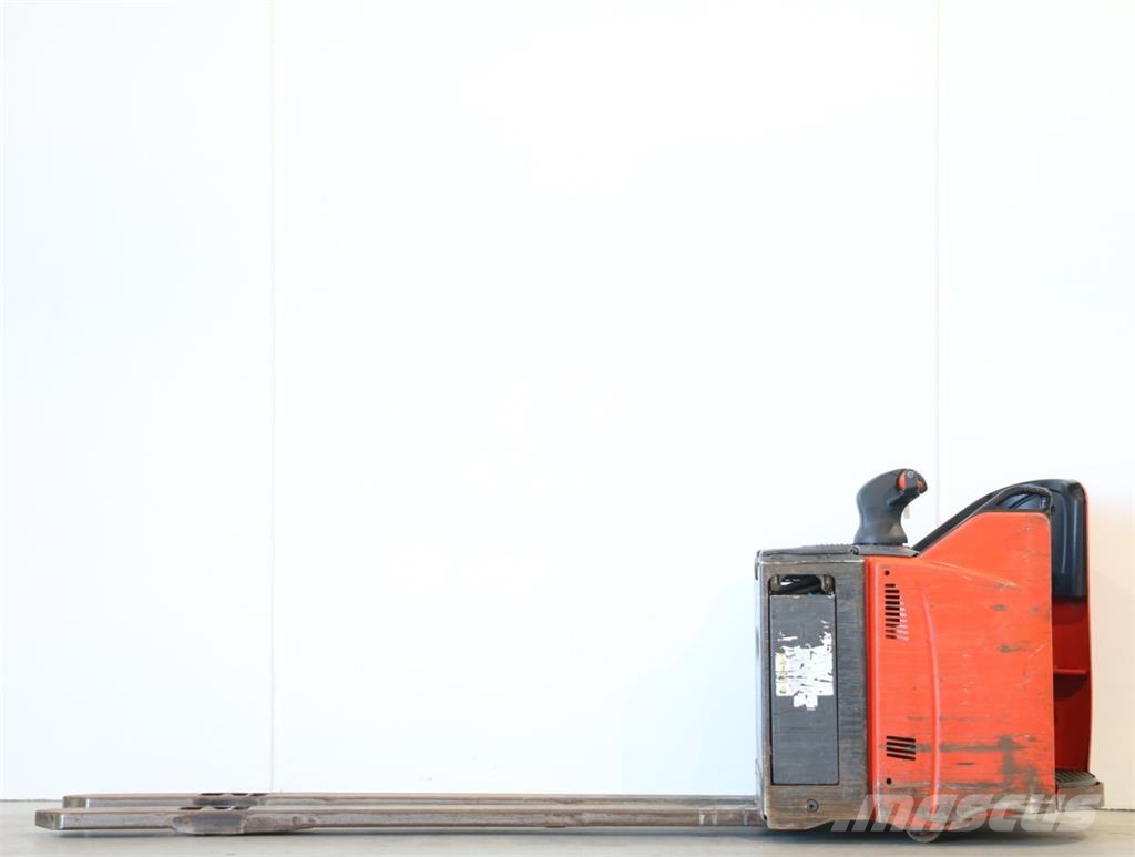 Linde T20SP/131-08 معدات الرفع منخفض المستوى