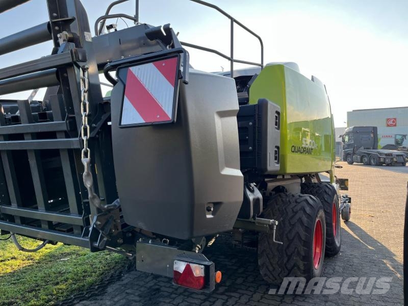 CLAAS QUADRANT 5300 FC T+ST Vierkante balenpers