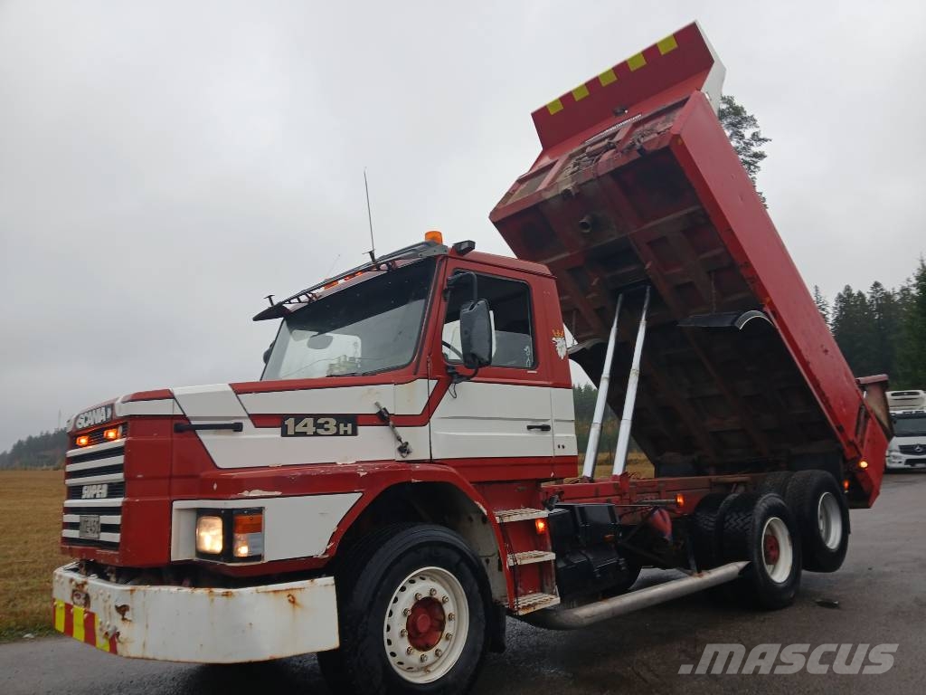 Scania T143 6x2 soralava Kipper
