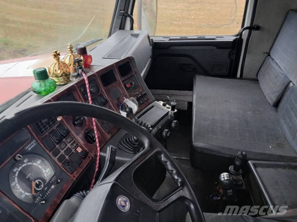 Scania T143 6x2 soralava Kipper