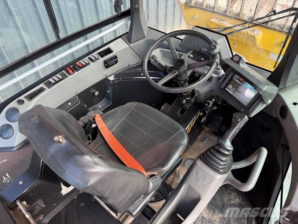 Wacker Neuson DV60 Dual View 6 ton Swivel Dumper Site dumpers