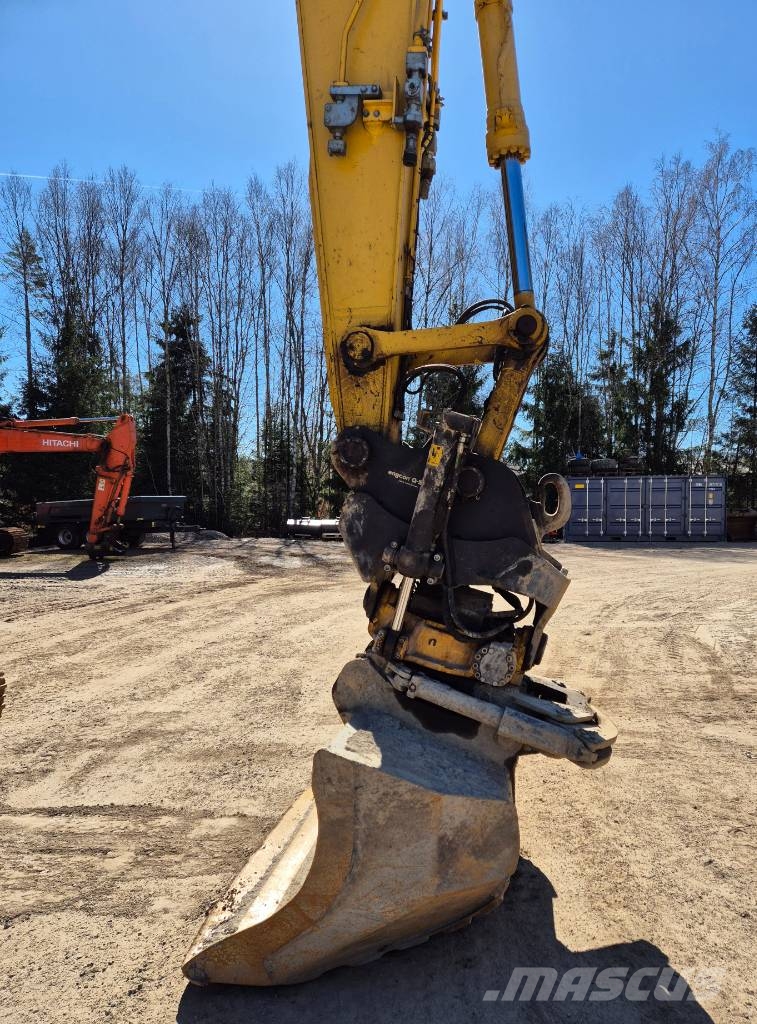 Komatsu HB 215 LC Εκσκαφείς με ερπύστριες