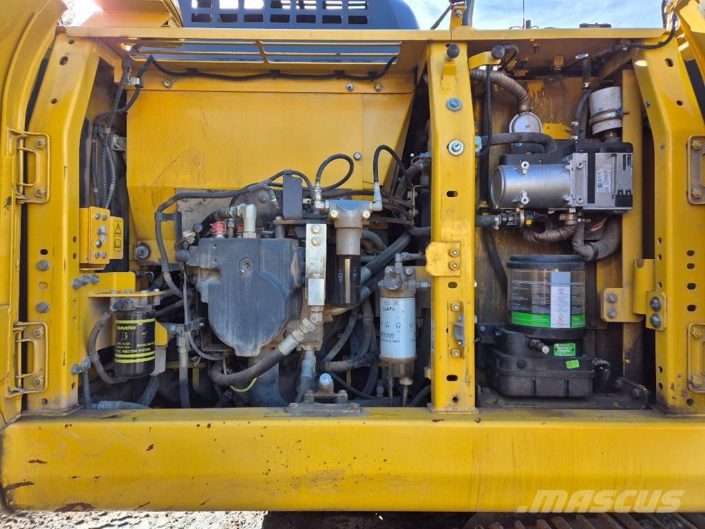 Komatsu HB 215 LC Εκσκαφείς με ερπύστριες