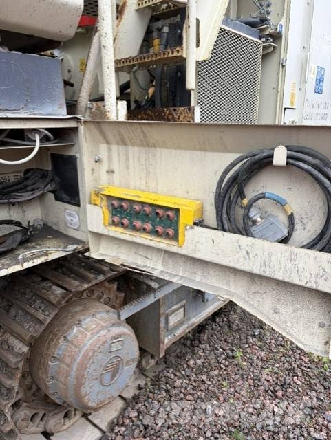 Metso Lokotrack LT330D Mobiilimurskaimet
