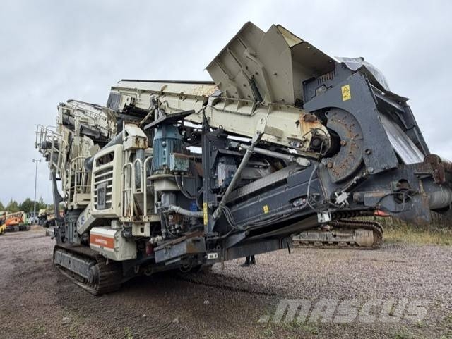 Metso Lokotrack LT330D Mobiilimurskaimet