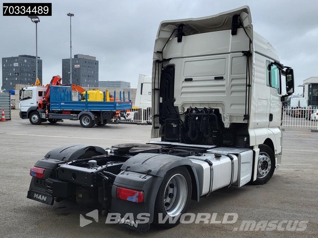 MAN TGX 18.470 4X2 XLX Mega Retarder 2x Tanks Standkli Motrici e Trattori Stradali