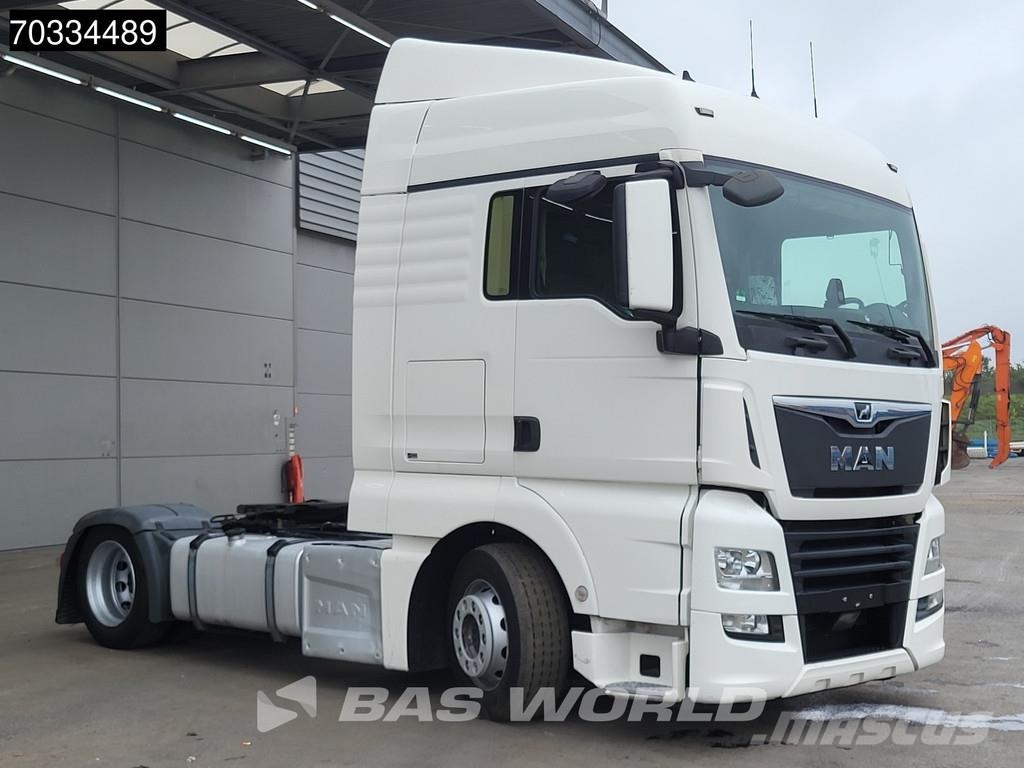 MAN TGX 18.470 4X2 XLX Mega Retarder 2x Tanks Standkli Motrici e Trattori Stradali