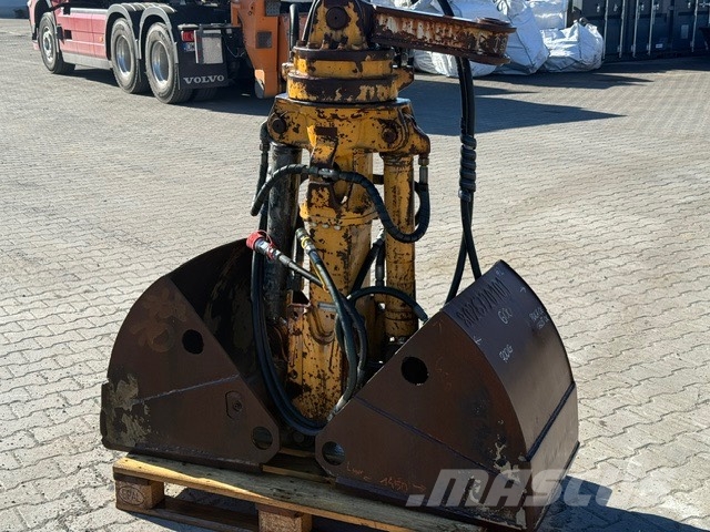 Doosan HYDRAULIC CLAMSHELL GRAB 600MM Pinzas