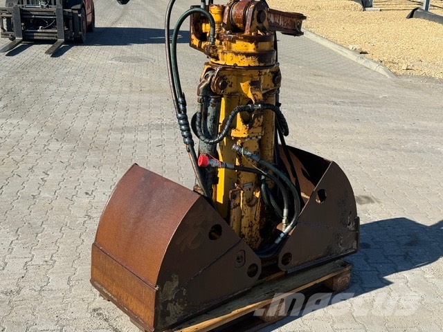Doosan HYDRAULIC CLAMSHELL GRAB 600MM Pinzas