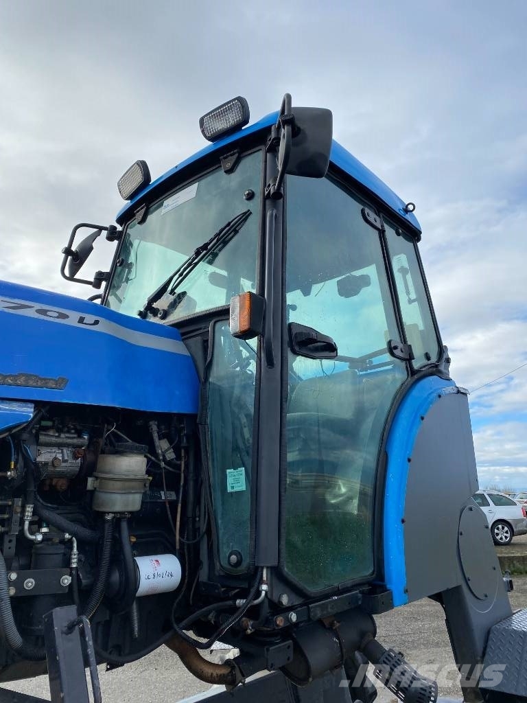 Landini REX R70V Enjambeur a Grand dégagement endommagé Traktörler