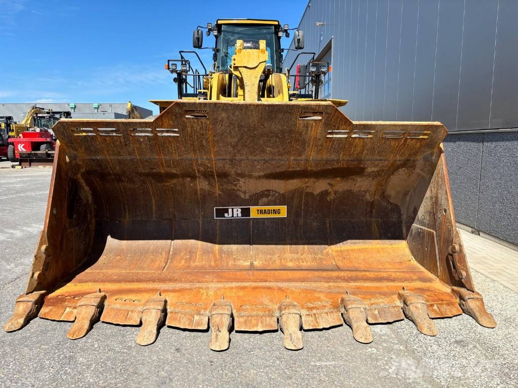 CAT 988 K (CE + EPA) Kolesni nakladalci