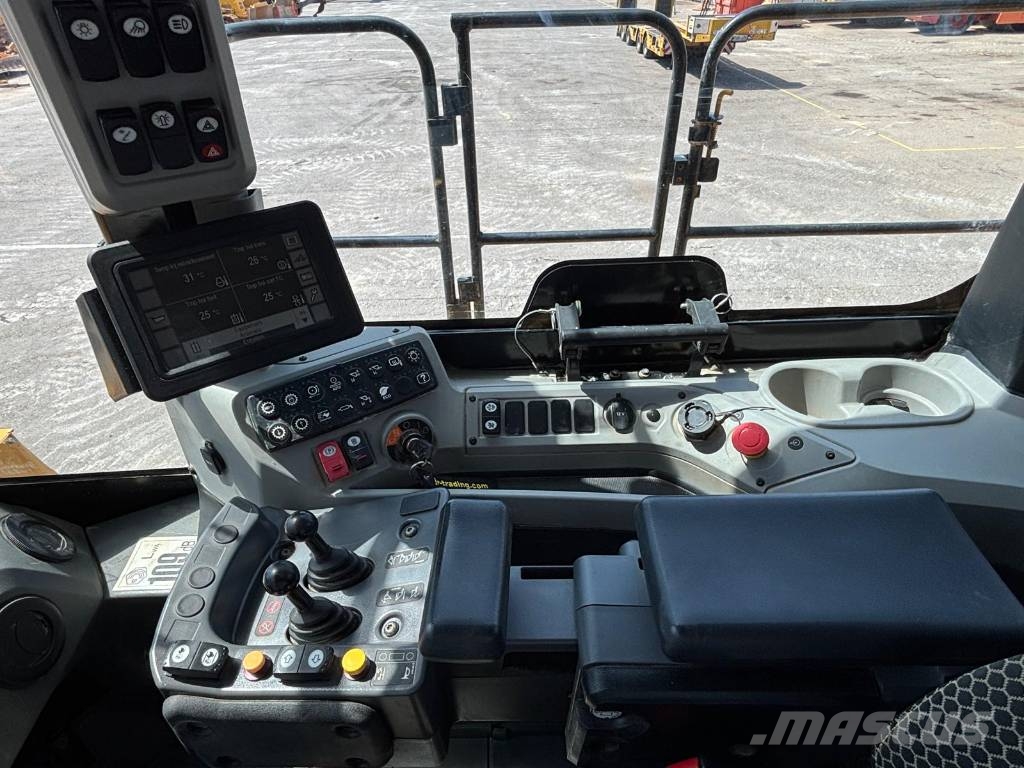 CAT 988 K (CE + EPA) Kolesni nakladalci