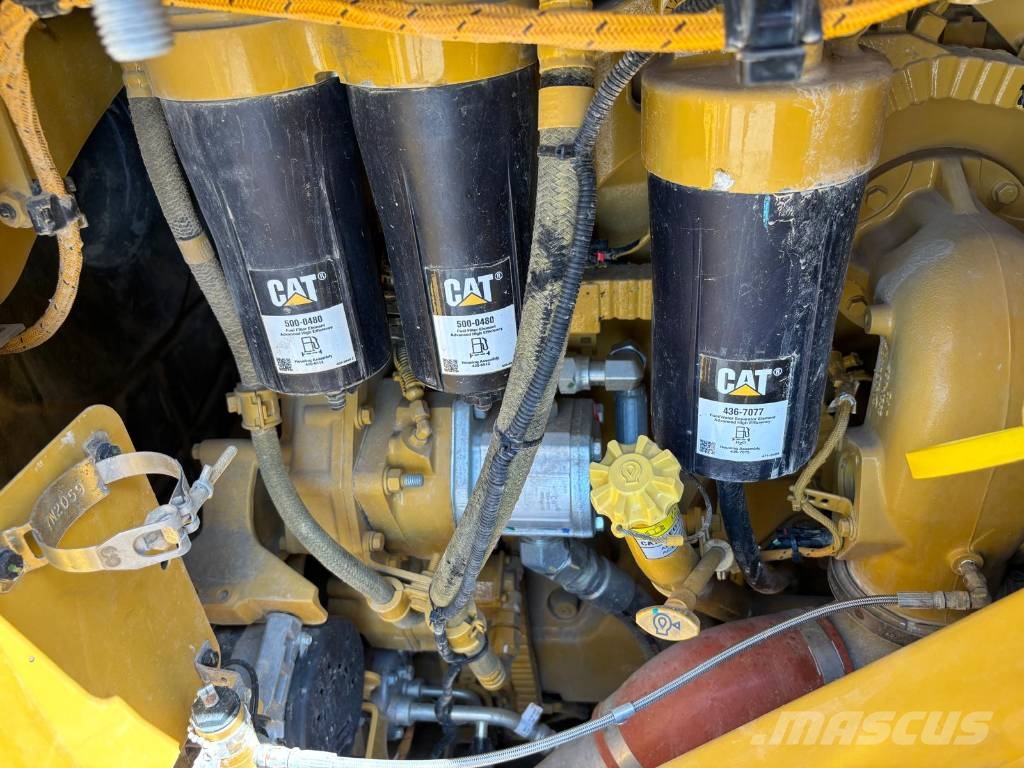 CAT 988 K (CE + EPA) Kolesni nakladalci