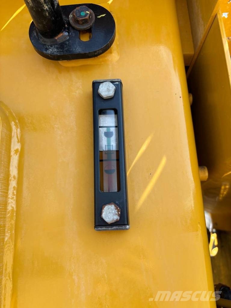 CAT 988 K (CE + EPA) Kolesni nakladalci