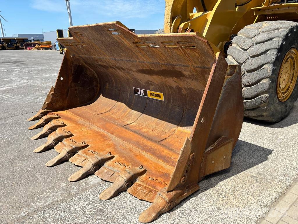 CAT 988 K (CE + EPA) Kolesni nakladalci