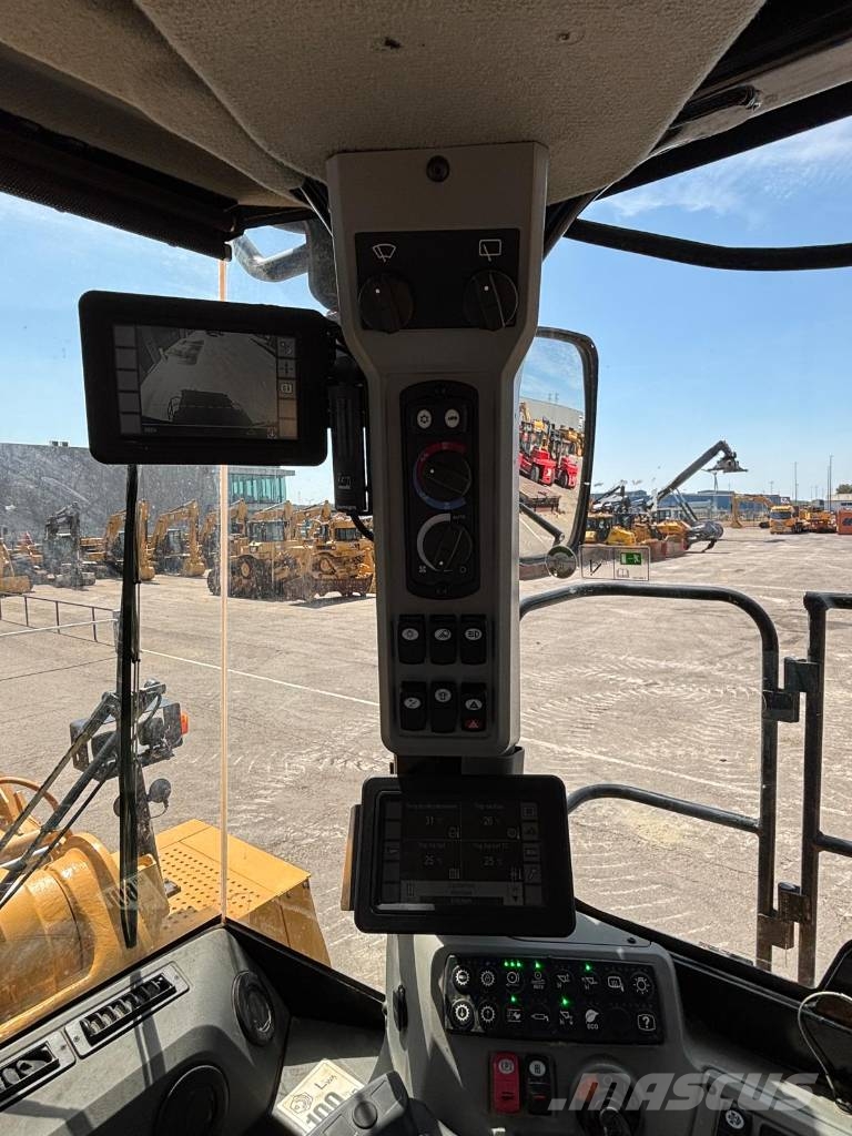 CAT 988 K (CE + EPA) Kolesni nakladalci
