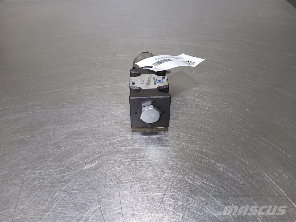 Duplomatic DS5-TA02/12N - NG10 4/2 Valve 12V Hidráulicos