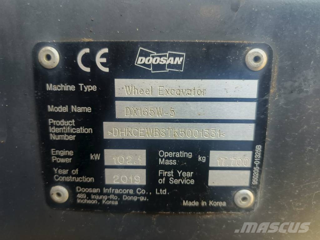 Doosan DX 165 W-5 Gravemaskiner på hjul