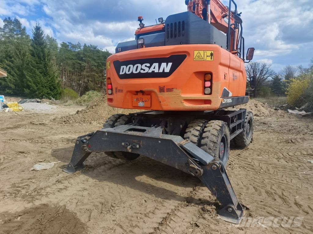 Doosan DX 165 W-5 Gravemaskiner på hjul
