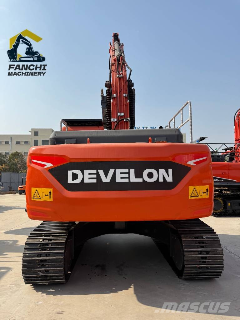 Develon DX 225 LC Raupenbagger