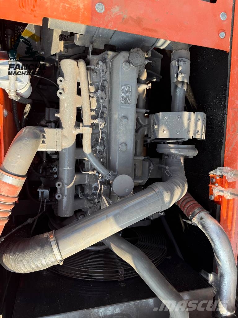 Develon DX 225 LC Raupenbagger