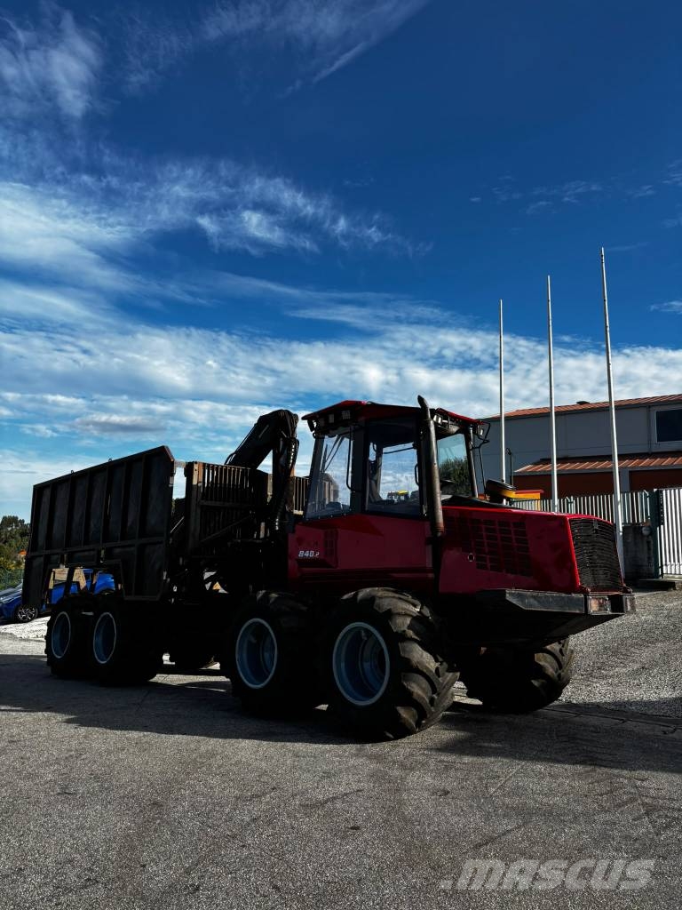 Valmet 840.2 Forvarderi