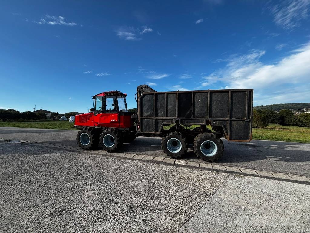 Valmet 840.2 Forvarderi