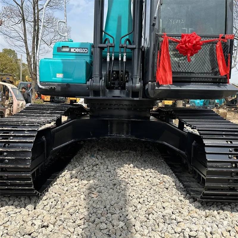 Kobelco SK 200D Lánctalpas kotrók